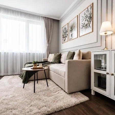 Cozy & Elegant Апартамент Велико Търново