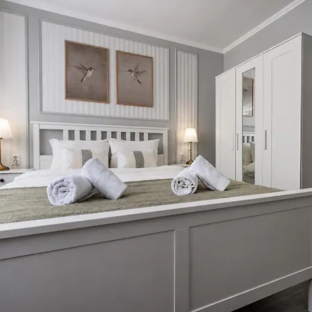 Апартамент Cozy & Elegant Велико Търново